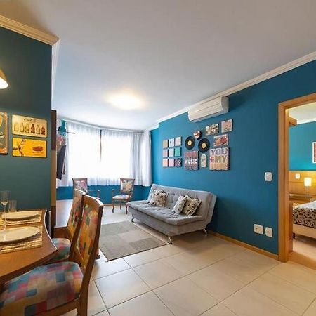 Gramado Solar Real - 2 Apts De 2 Quartos No Mesmo Predio, Cada Um Comporta Ate 7 Pessoas - Ideal Para Grupos - Central - Ideal Para Andar A Pe, Nesta Plataforma Desde Janeiro De 2016, Oferecemos Credibilidade - Seu Pet E Bem-Vindo - Garagem Coberta Εξωτερικό φωτογραφία